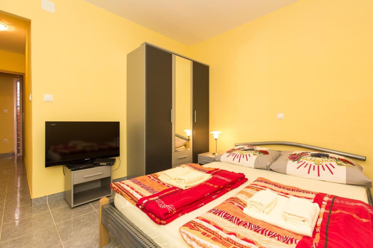 Vila Milano Apartment Kornic Exterior photo